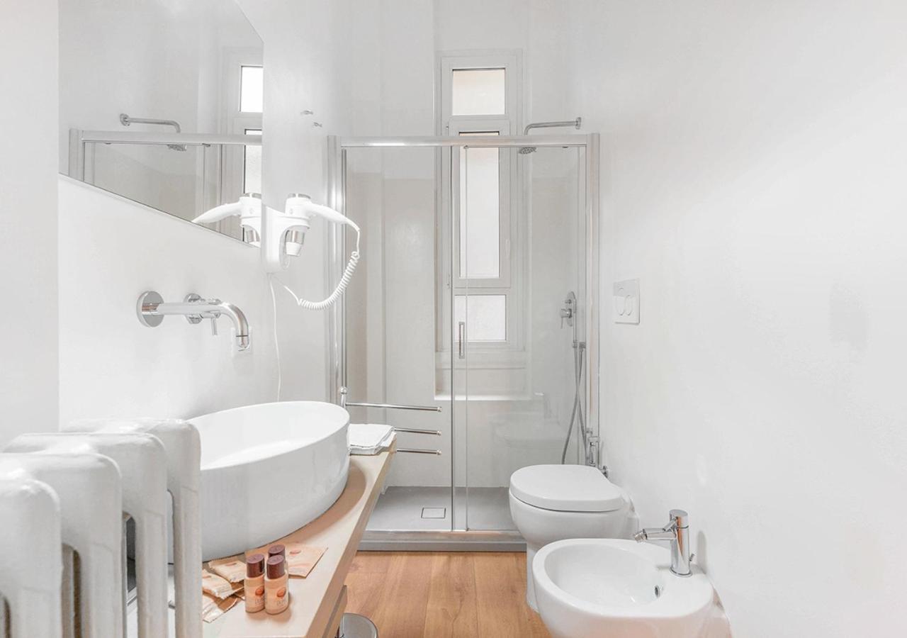 Duomo M4 Chic House Comfort Lusso Ed Eleganza Milan Bagian luar foto