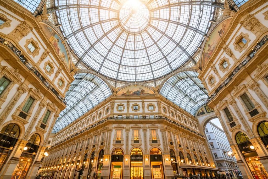 Duomo M4 Chic House Comfort Lusso Ed Eleganza Milan Bagian luar foto