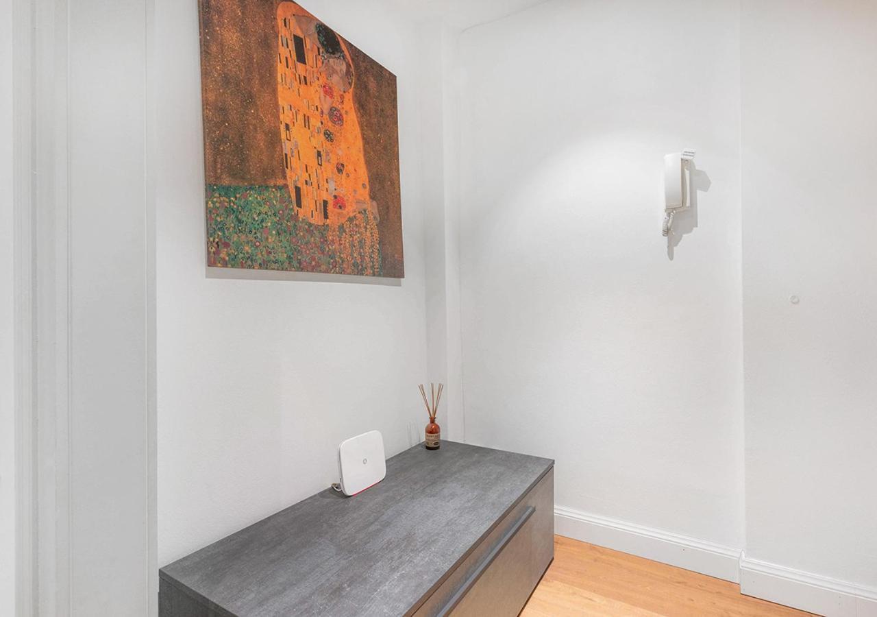 Duomo M4 Chic House Comfort Lusso Ed Eleganza Milan Bagian luar foto