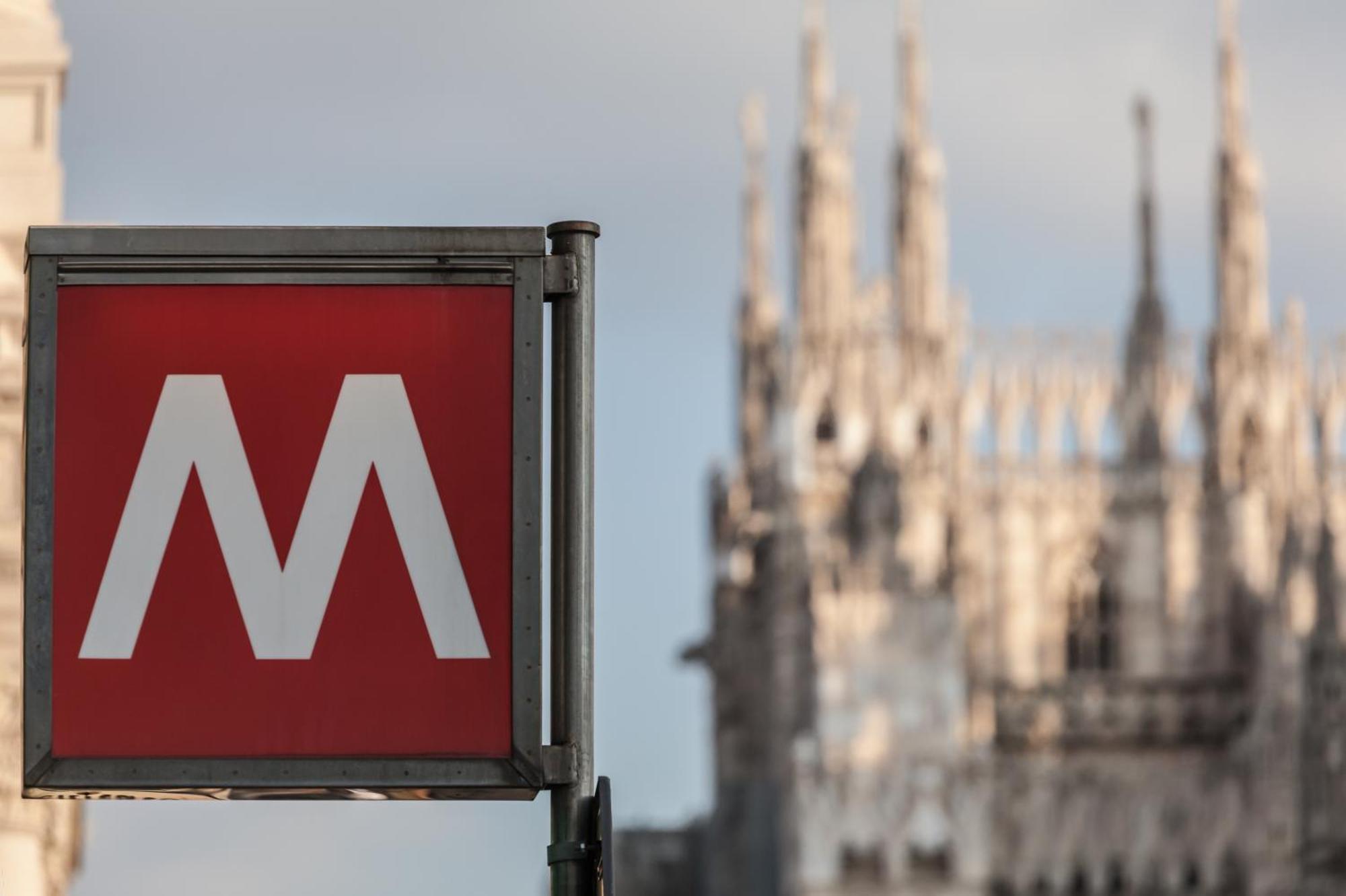 Duomo M4 Chic House Comfort Lusso Ed Eleganza Milan Bagian luar foto
